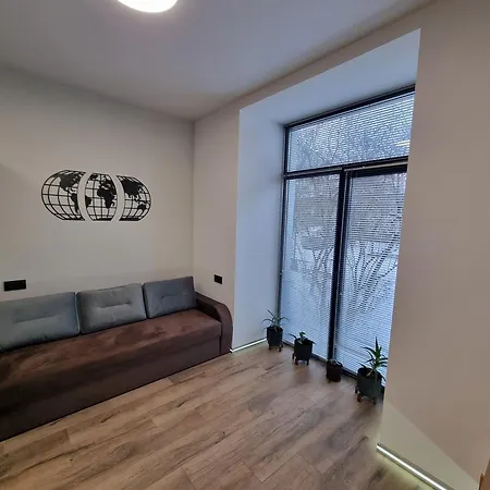 поруч залізничного вокзалу Apartament