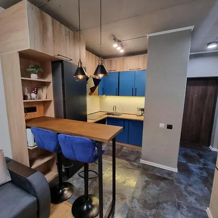 Lägenhet поруч залізничного вокзалу