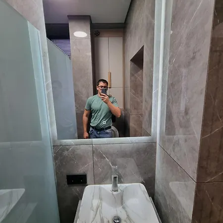 поруч залізничного вокзалу Appartement *