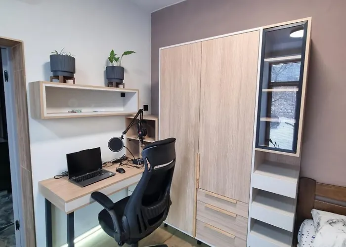 поруч залізничного вокзалу Apartamento